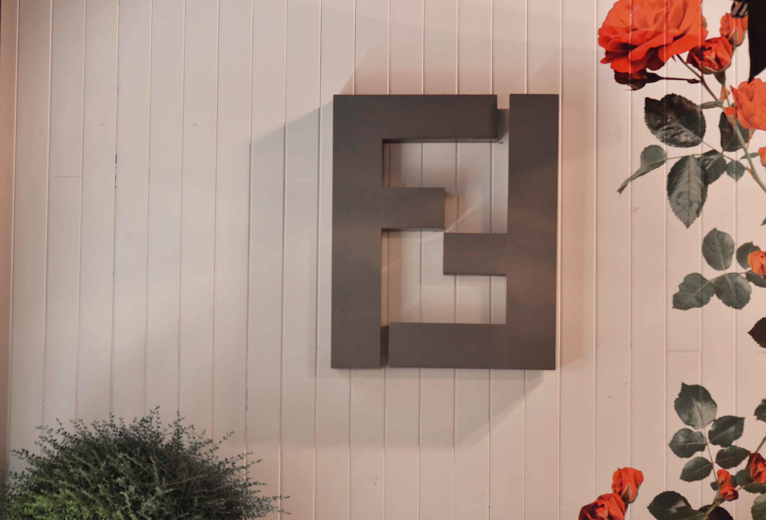 Fendi, Bicester village, designer shopping outlet near London, UK. Image©sourcingstyle.com