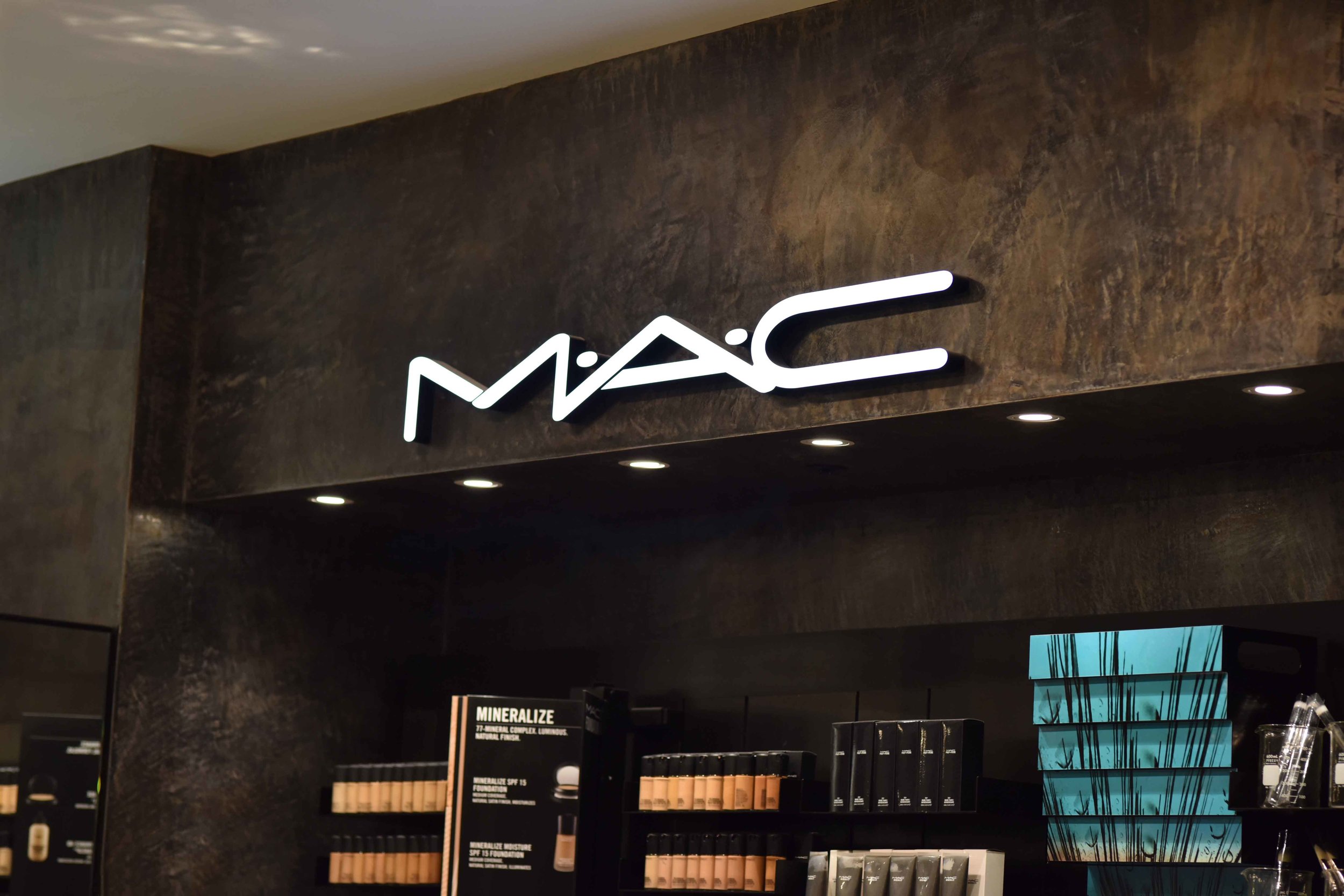 Mac at Selfridges, London, U.K. Image©sourcingstyle.com