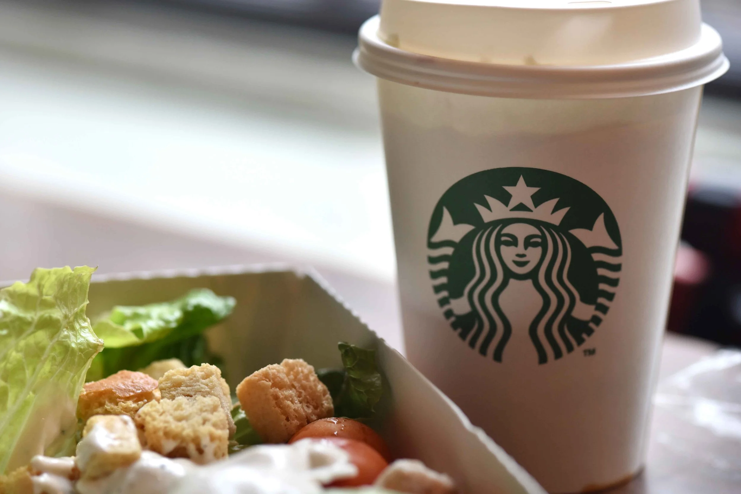 Starbucks, Edinburgh Old Town, Edinburgh, Scotland. Image©sourcingstyle.com
