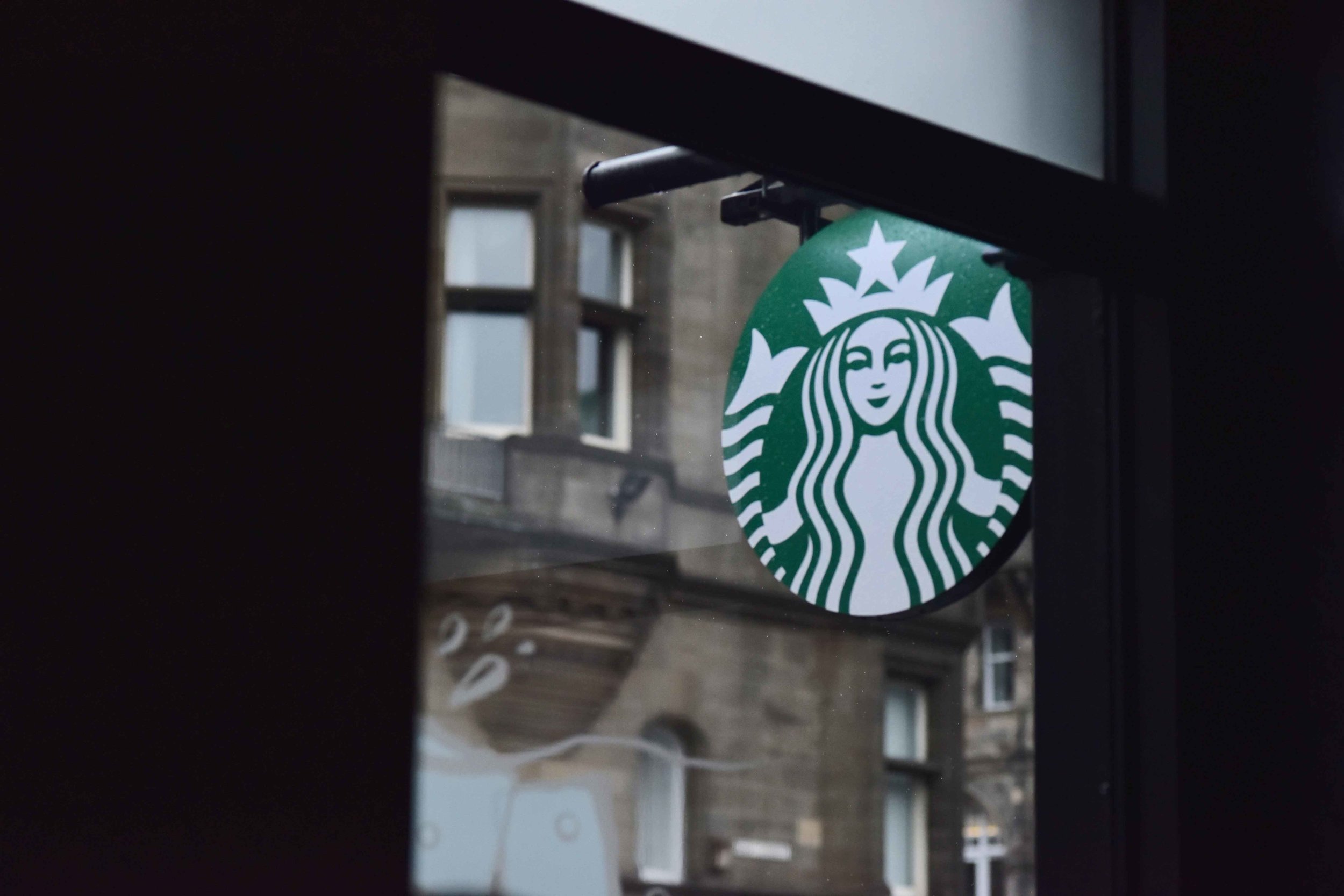 Starbucks, Edinburgh Old Town, Edinburgh, Scotland. Image©sourcingstyle.com