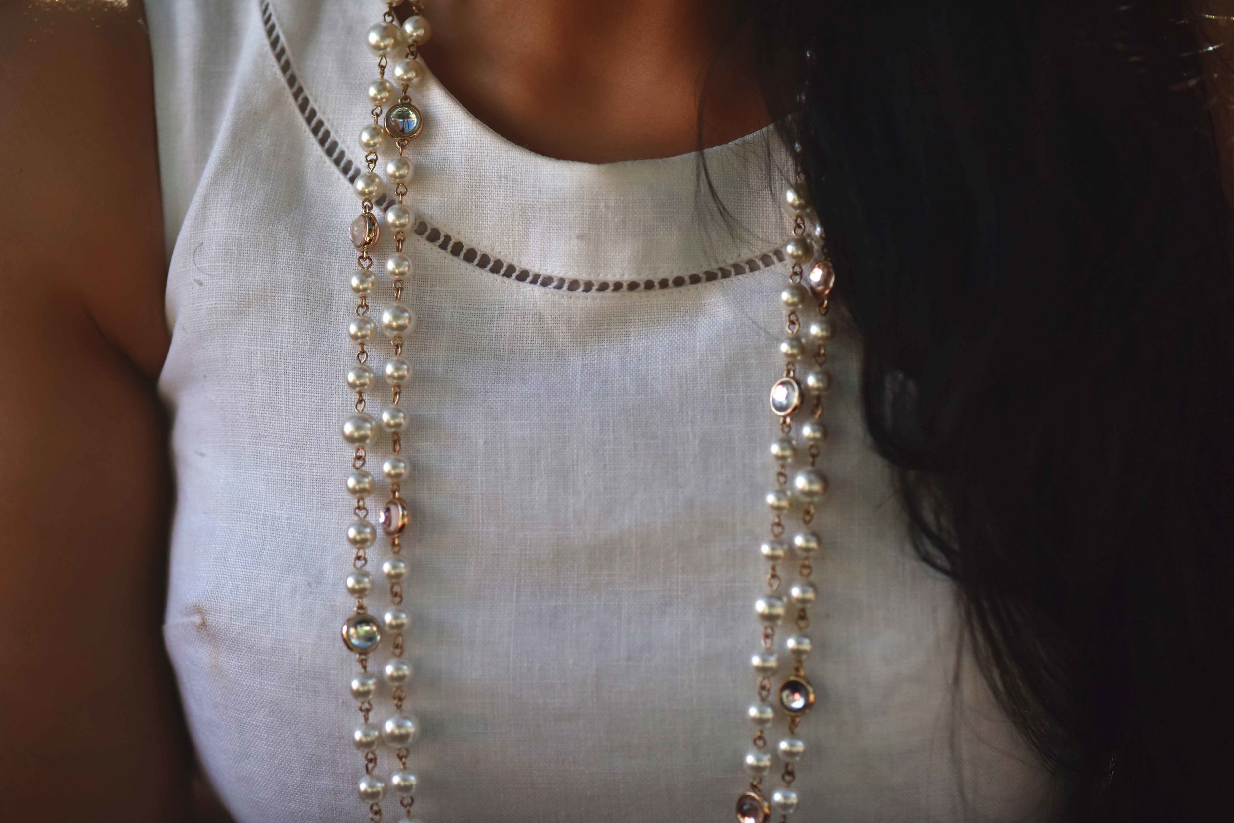 ASOS dress, pearl necklace. Image@sourcingstyle.com