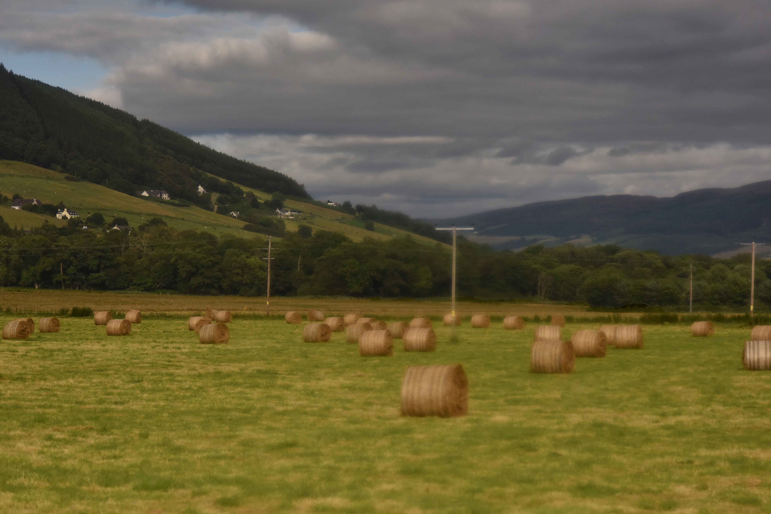 Scottish highlands, Scotland, drive from Inverness to Loch Ness. Image©sourcingstyle.com
