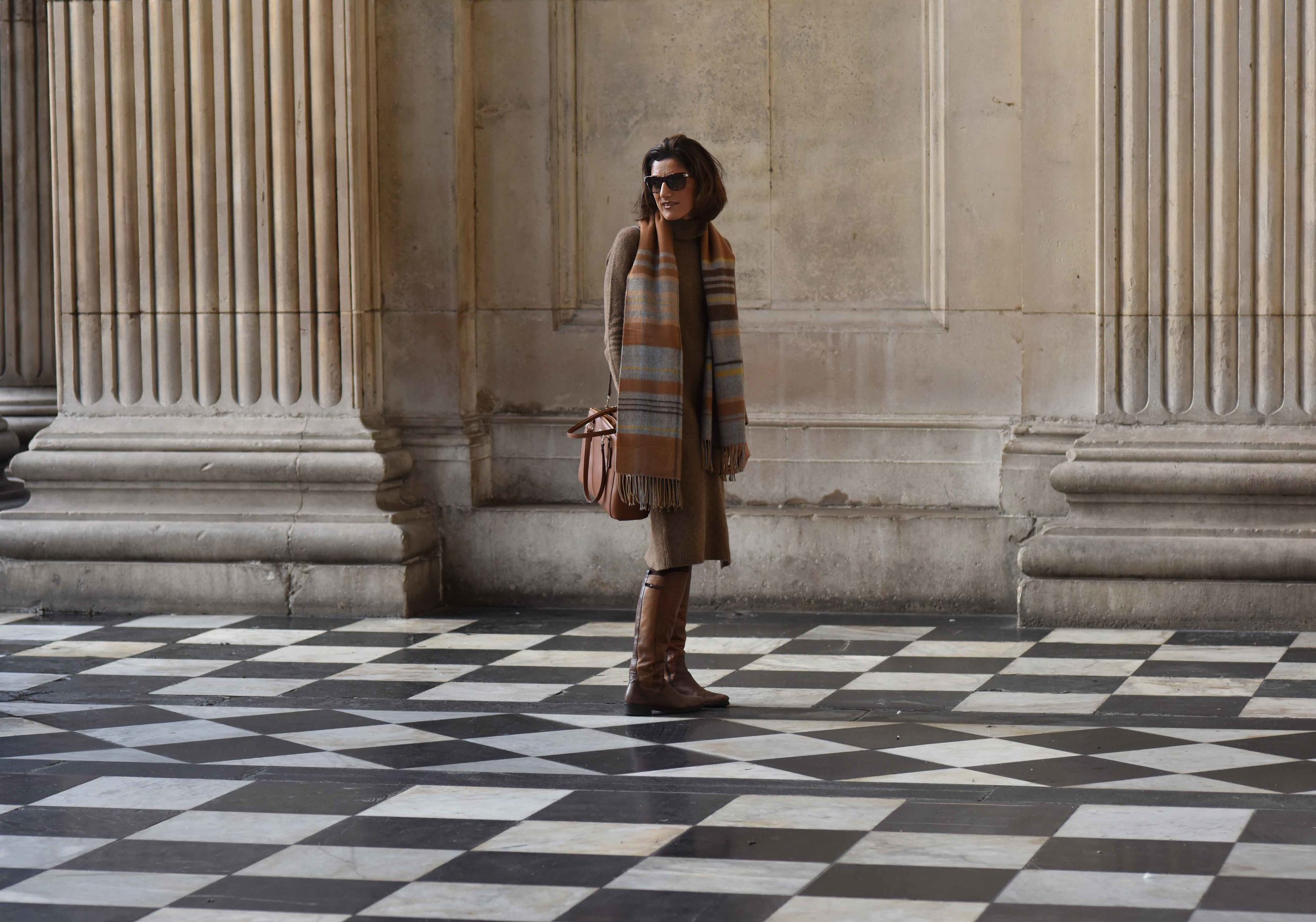 Marks & Spencer sweater dress, Marks & Spencer plaid scarf, Coach handbag, Italian boots, Gucci sunglasses. Photo: Alizeh Latif. Image©sourcingstyle.com.