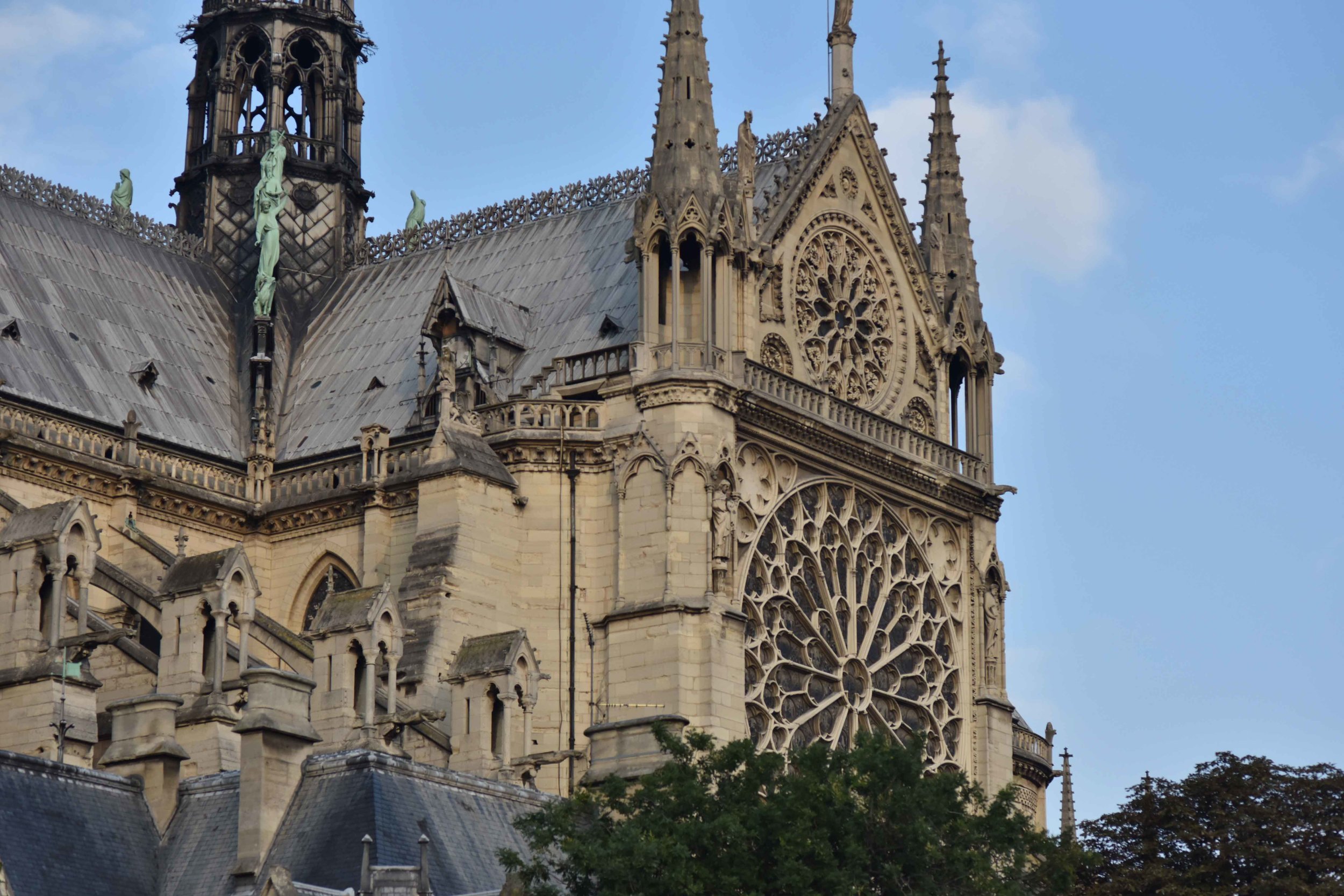 Notre-Dame Cathedral, Paris, France. Image©sourcingstyle.com