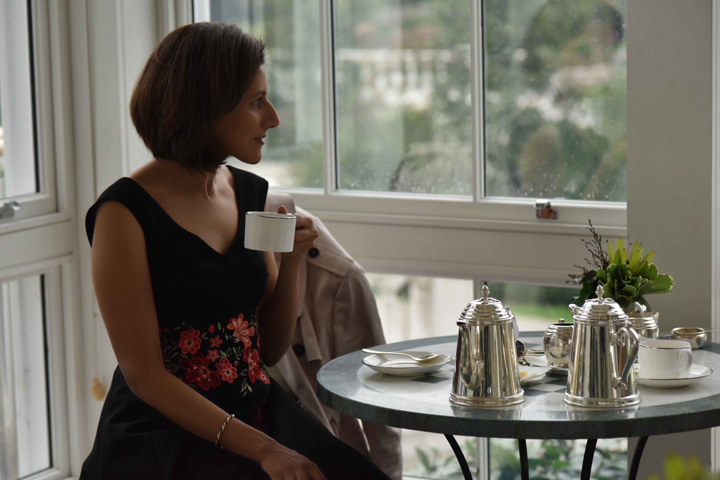 Black Karen Millen dress, high tea, afternoon tea, Coworth Park hotel and spa, Dorchester Collection, Ascot, UK. Image©sourcingstyle.com