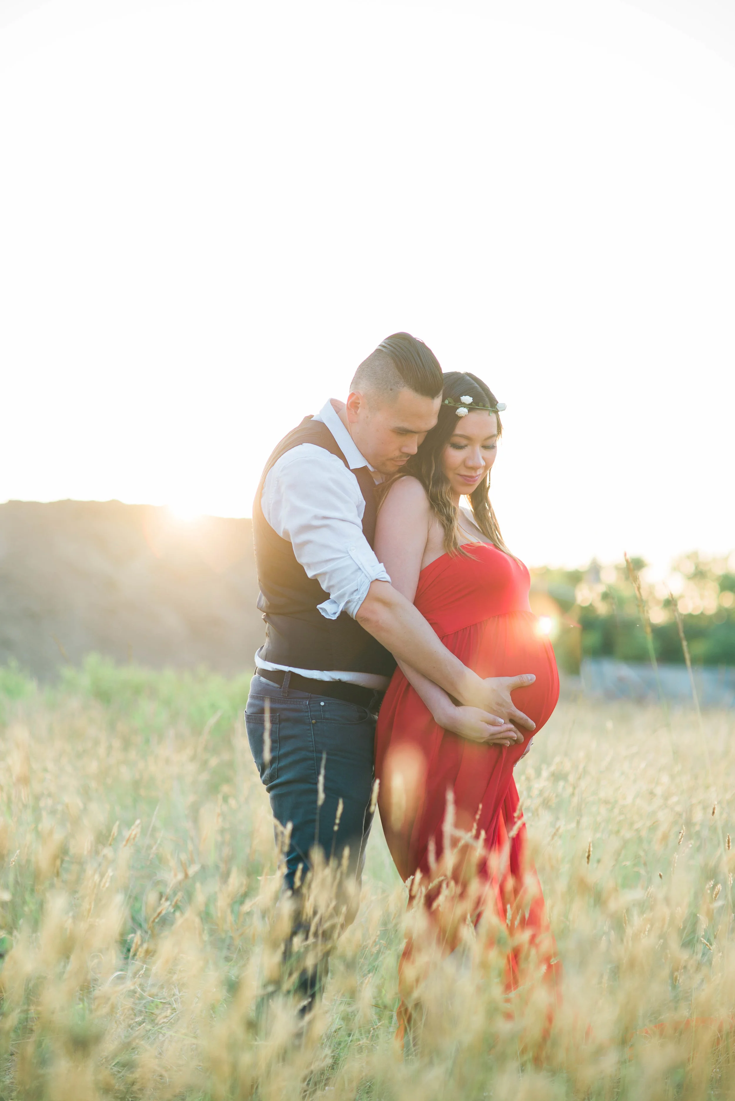 Billingsley Farm, White Plains, Maryland Maternity Portraits: Vu + April