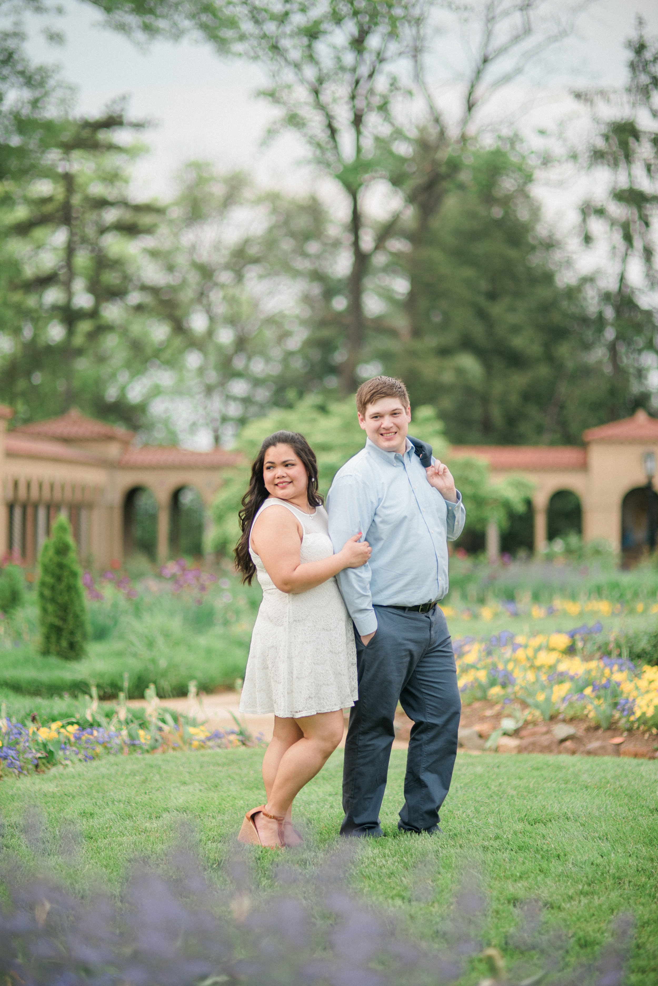 dc-engagement-portraits-dc-photographer-garden