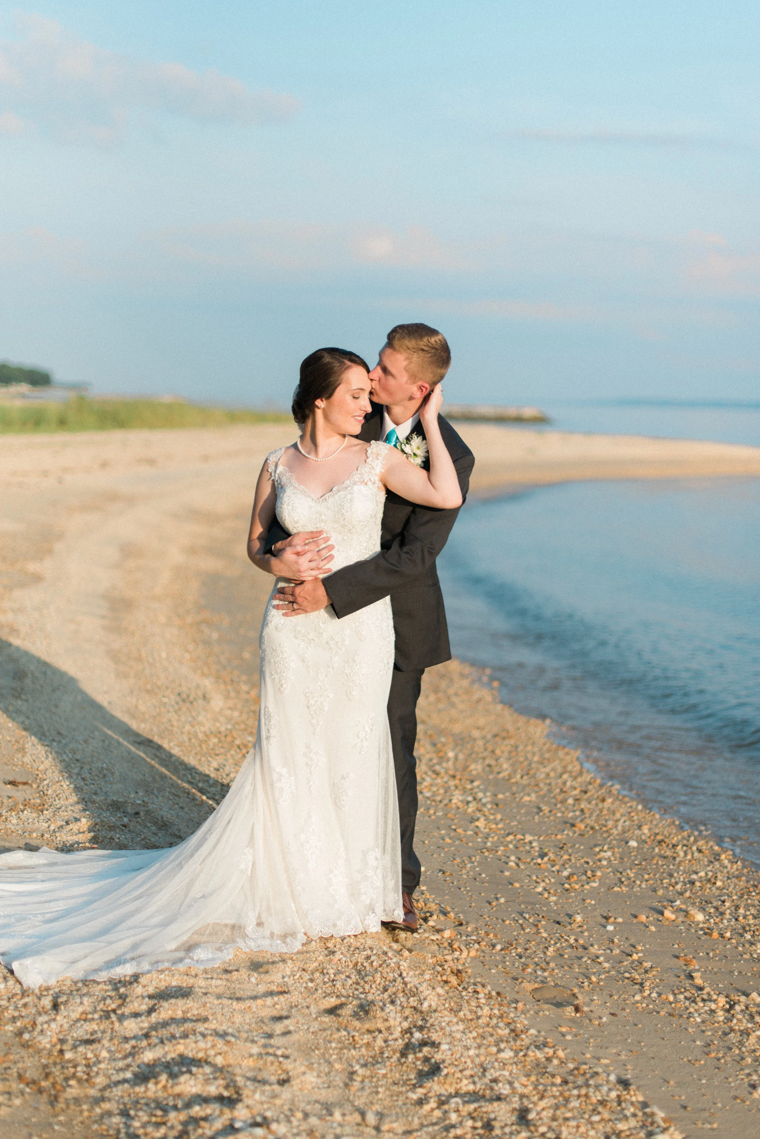 Swan Point Yacht and Country Club Wedding, Southern Maryland: Mike + Cassie