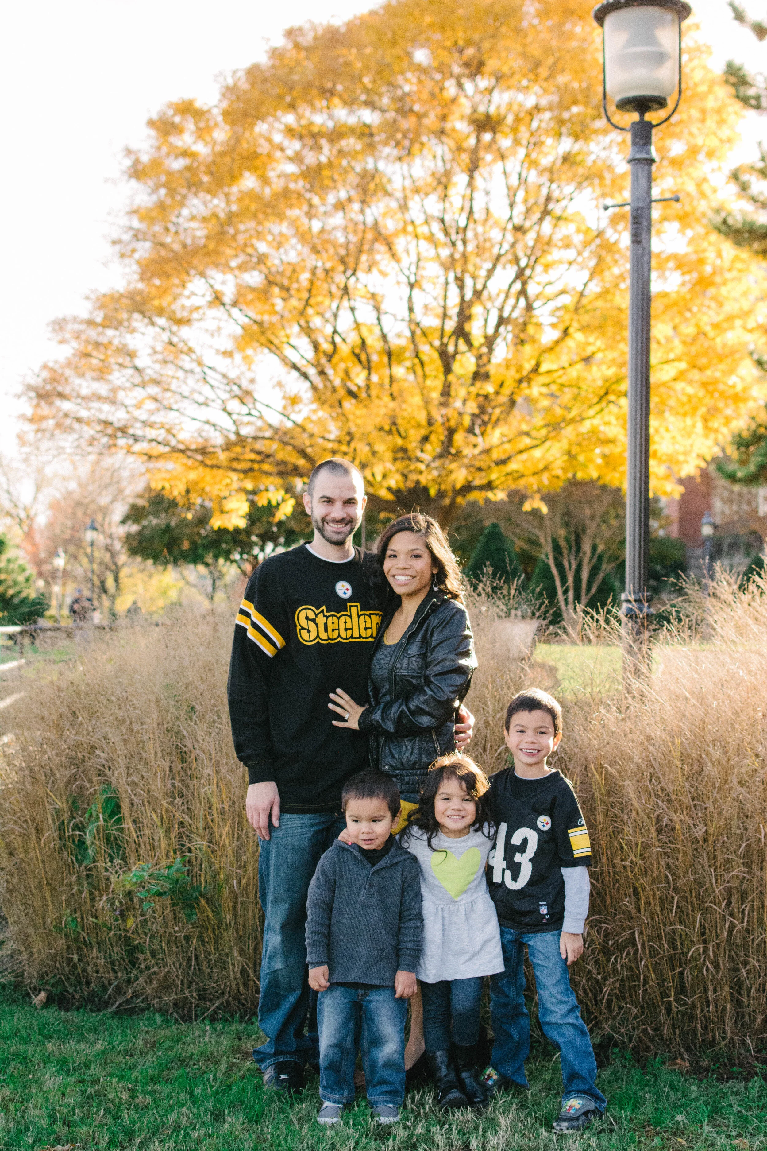 A Steelers-themed Family Portrait Session | Old Town Alexandria, Virginia Family Portrait Photography | Thompson Family