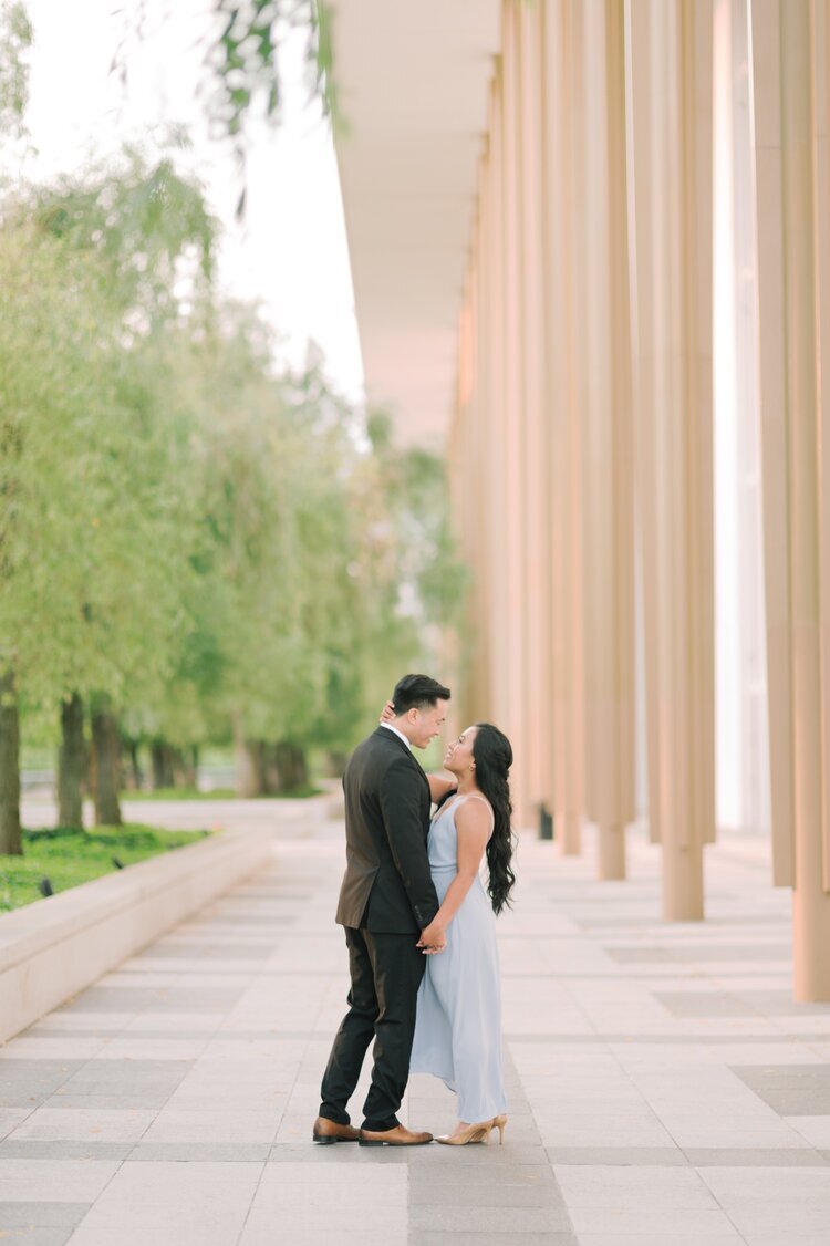 32_Michelle+and+Joey+DC+Engagment+Portraits+Kennedy+Center+Ica+Images+www.icaimages.com-226.jpg