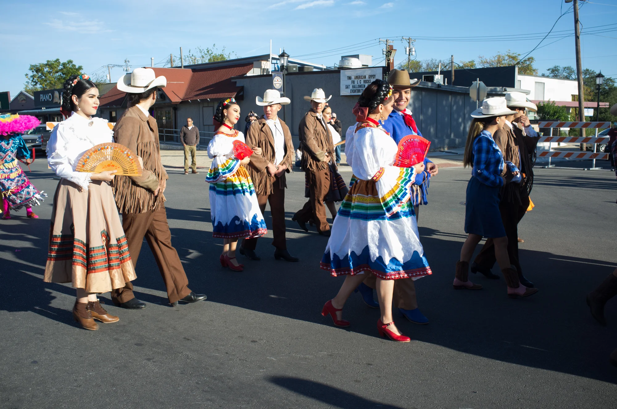 Round Rock Dia de Los Muertos procession 2017 fuji (8 of 23).jpg