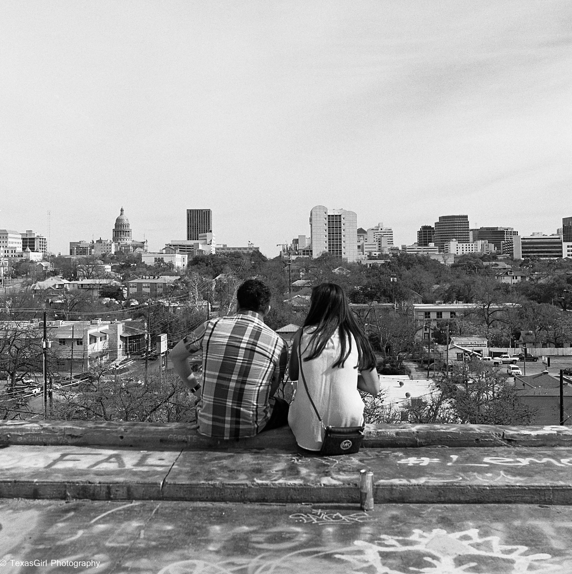 couple looking out sitting down-543.jpg