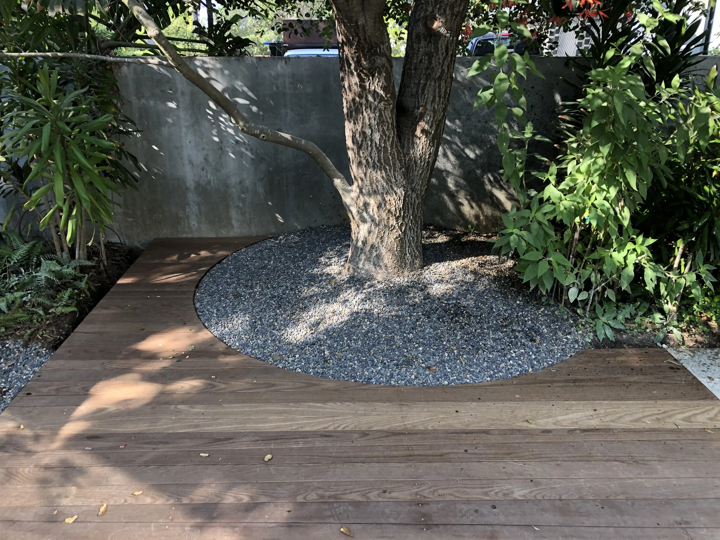 GARDEN STREET_1.jpg