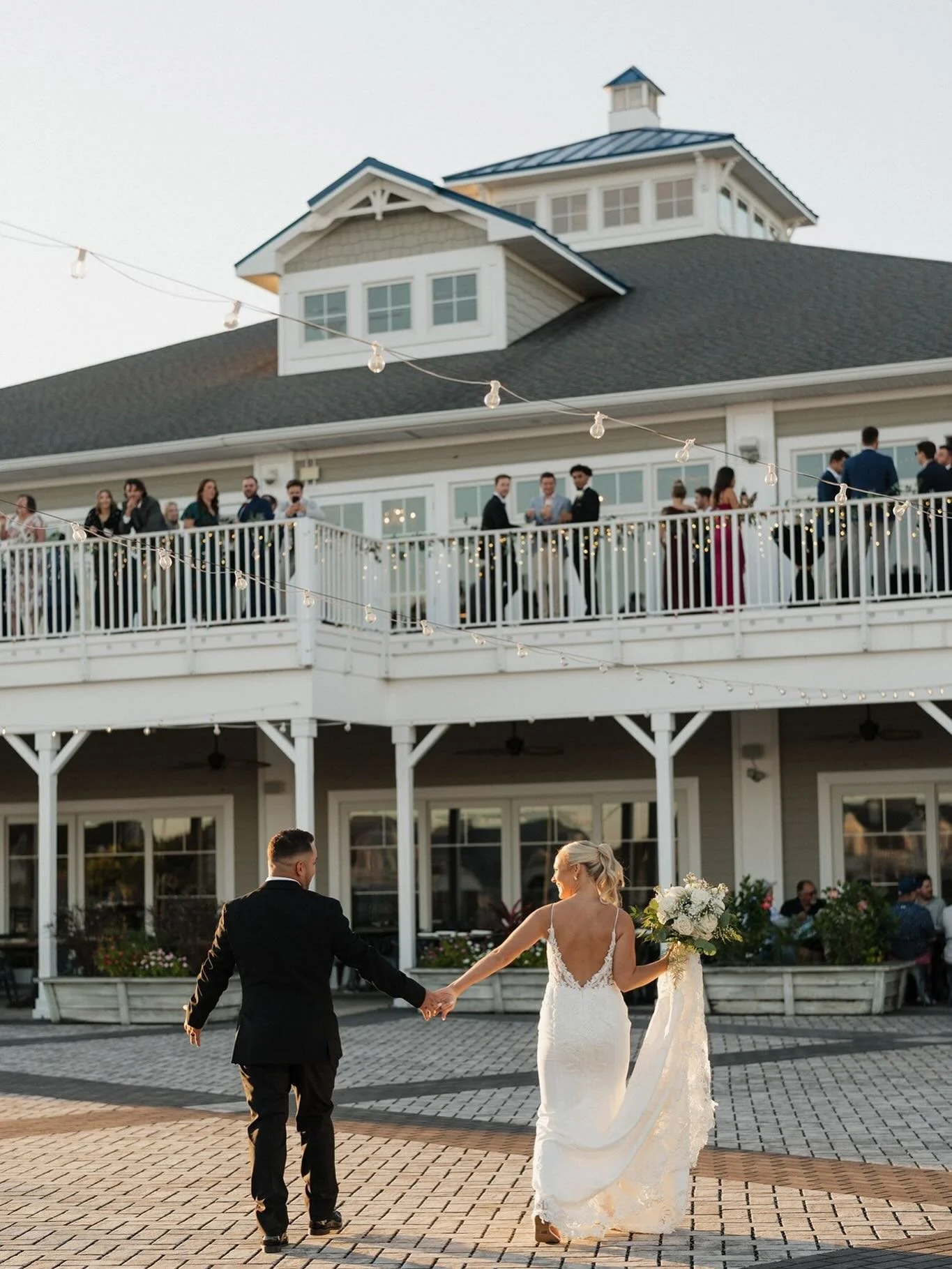 McKenzie + Kyle ✨ 

You will always see a different grouping of photos when I know a couple personally. And that&rsquo;s really the beauty of this career- photos become something very different when you know the hearts of the people in them. So happy