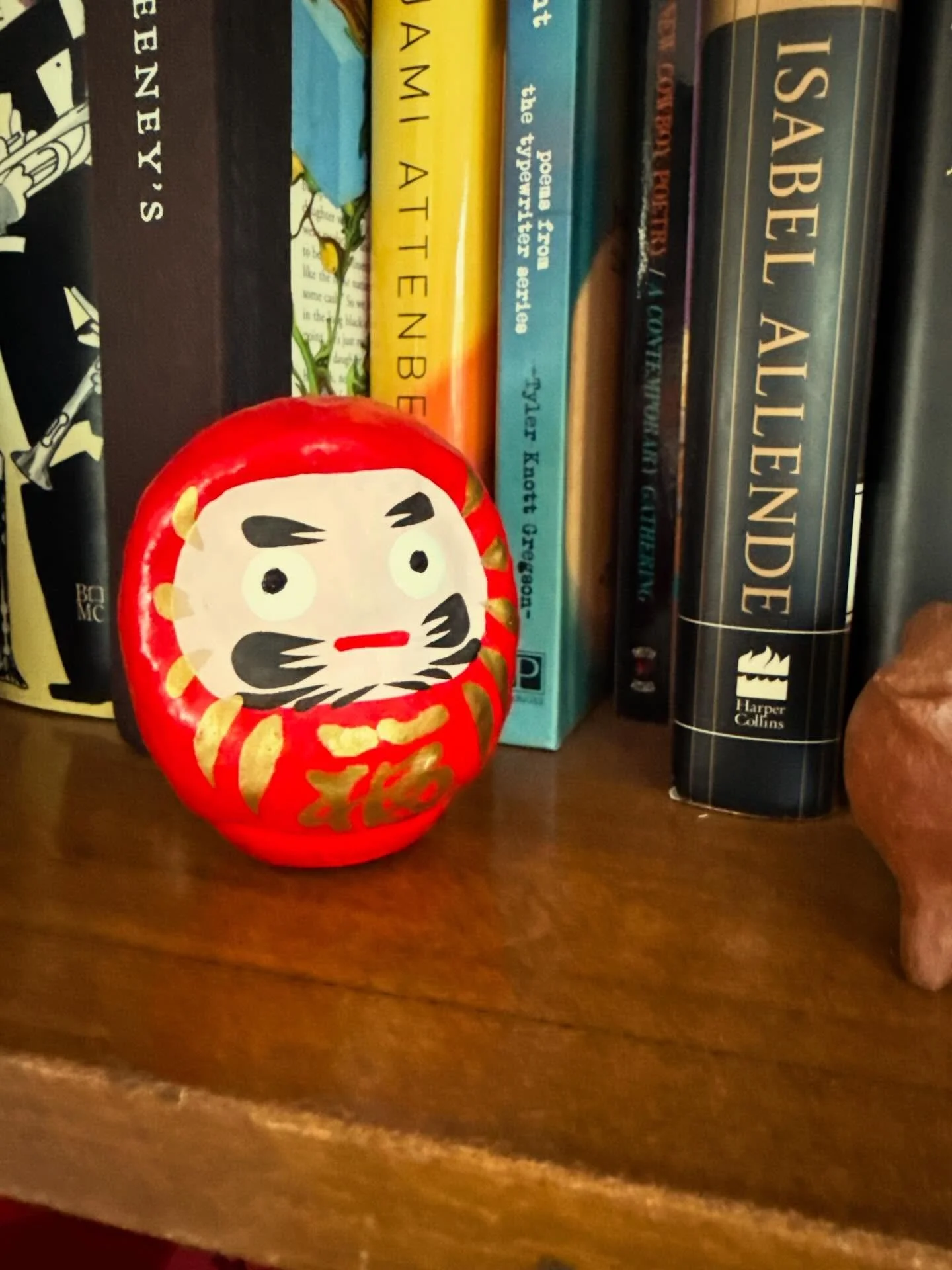 I&rsquo;ve been down with the superflu this last week but wanted to post this for good 2026 juju. Think we need all the help we can get. &hearts;️❤️&zwj;🩹

My lovely friend @artalatrinca gave me this little guy a couple of years ago from Jindaiji Bu