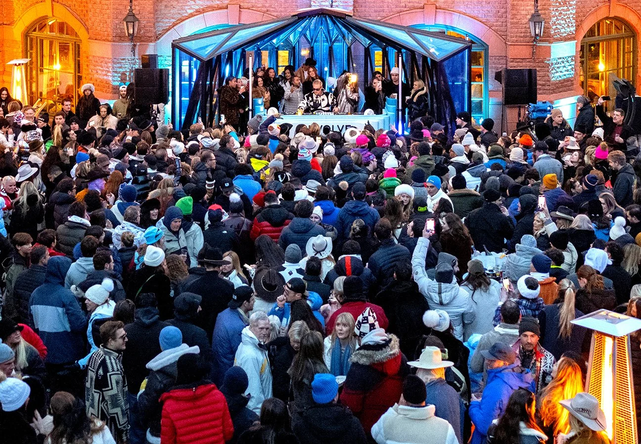 [] The Snow Lodge_music pavilion_06.jpg