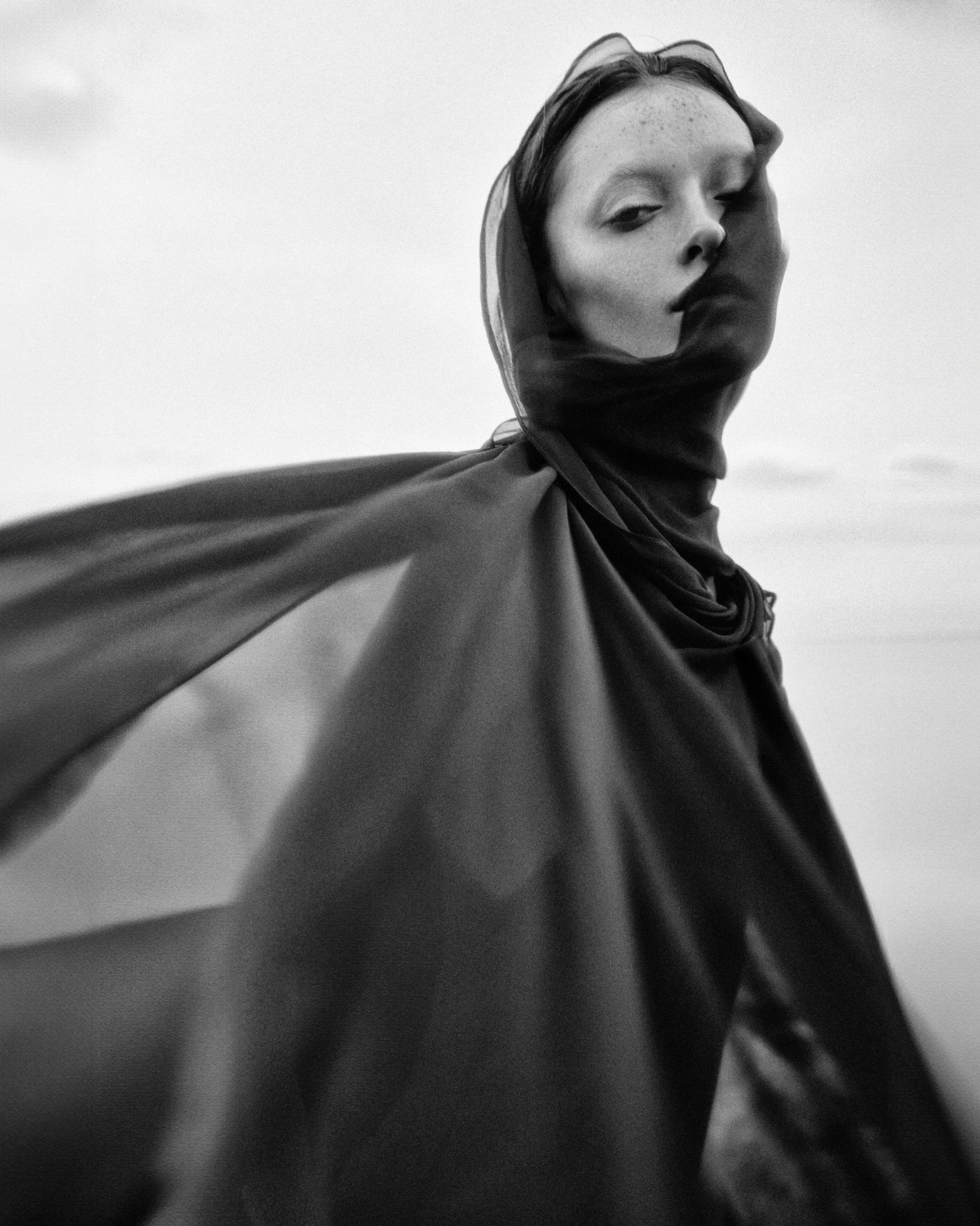 MUSE @avahadams_ @anm_mgmt 
MUAH @annabarseghian @plutinogroup 
FASHION @michellepaiano