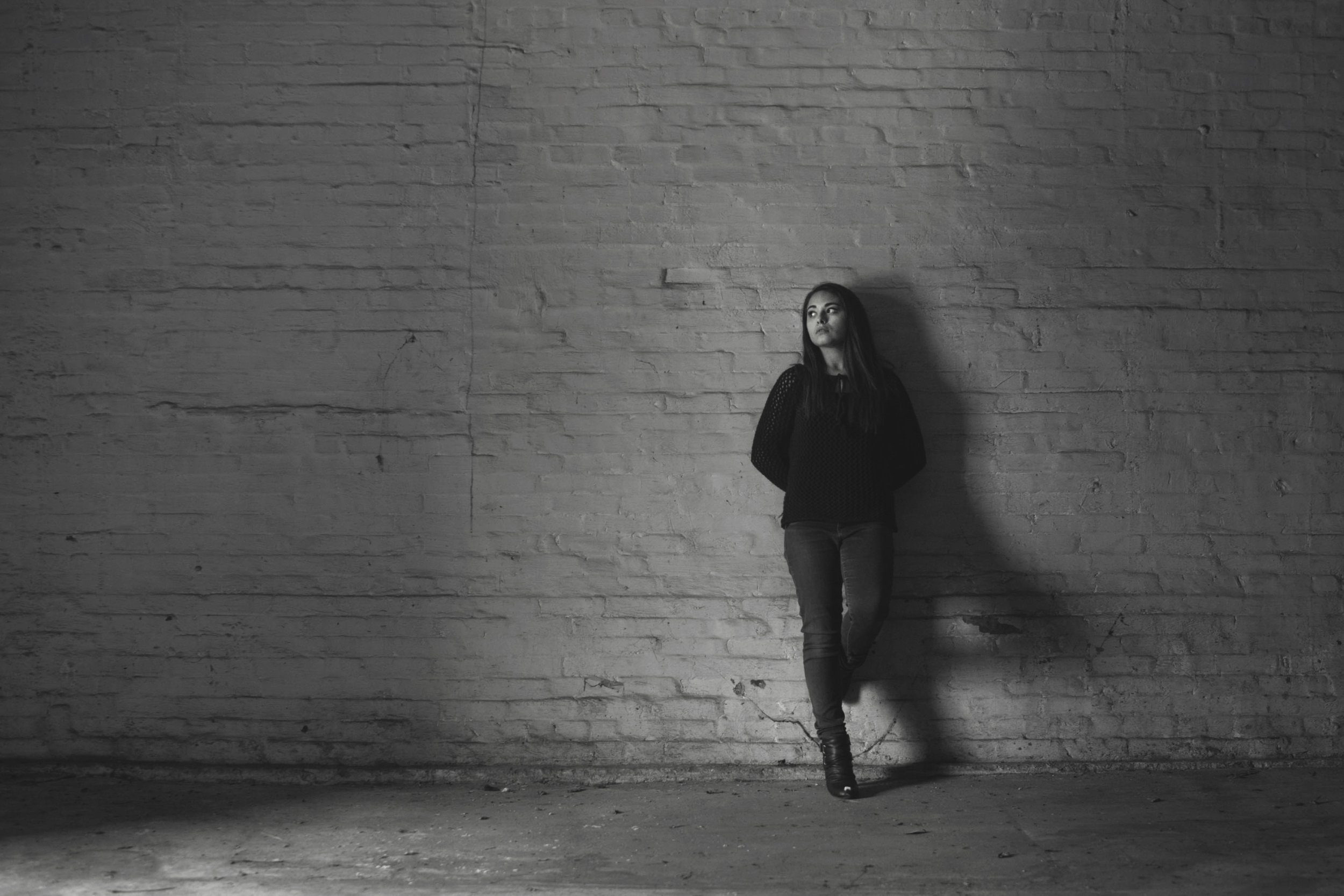 B&W1.jpg