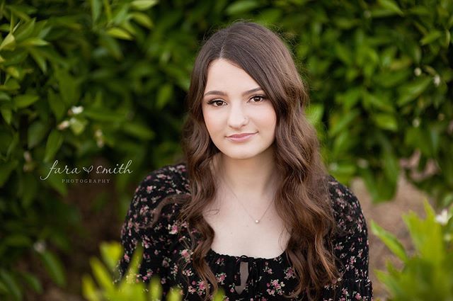 I got to hangout with this gorgeous #2019seniors last night!  So stunning!  Hair and makeup by the uber talented @polishandpout 😍 #farasmithphotography #seniorpics #seniorpictures #senior #seniorportraits #rocklinhighschool #whitneyhighschool #linco