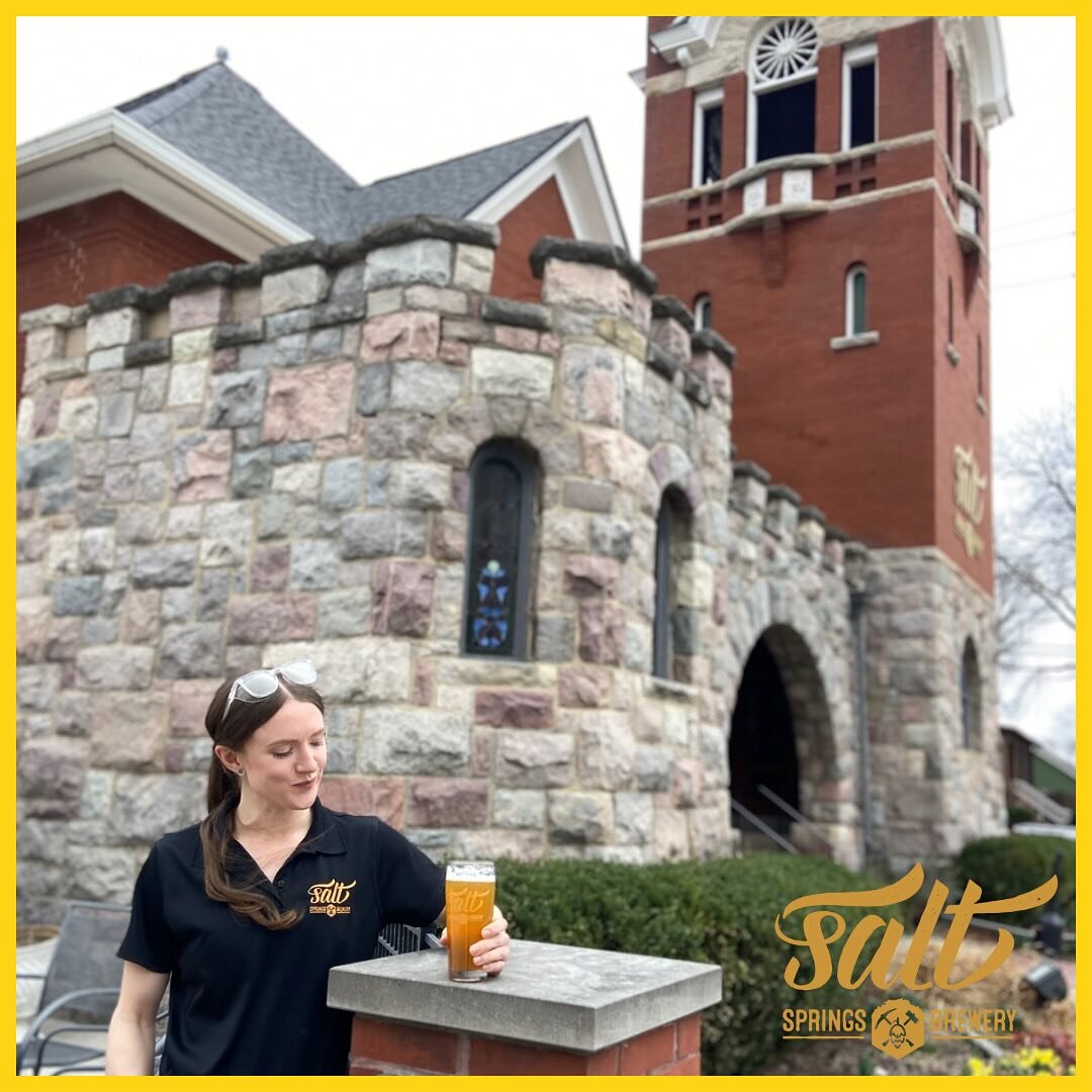 I wish somebody would look at me the way Bishop looks at her Vista Cruiser session IPA (now on tap) 🍻
Enjoy this beautiful day! ☀️