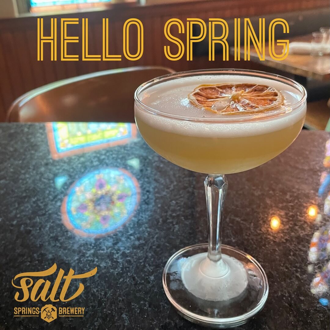 Spring is around the corner, ain&rsquo;t that just the Bee&rsquo;s Knees? 

Introducing the Bee&rsquo;s Knees, a classic, springtime refreshing cocktail developed by Austrian Native, Frank Meier, Bartender of H&ocirc;tel Ritz Paris in the 1920&rsquo;