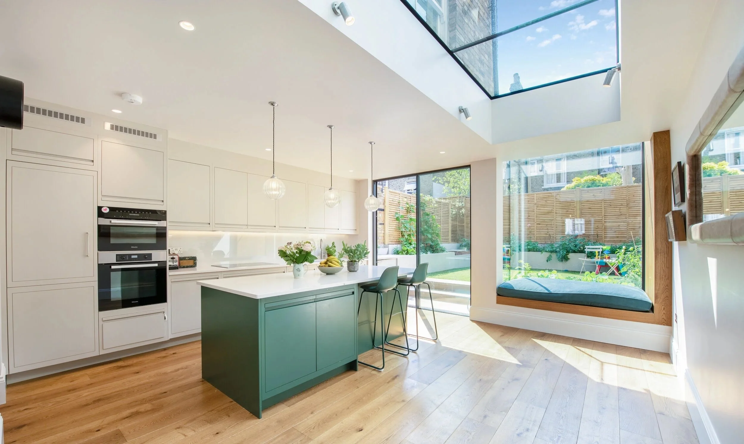 The one with the oriel window. Clapham SW11