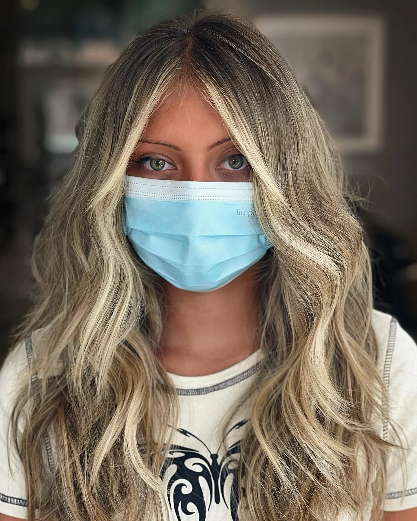 Soft and sandy with just the right amount of pop! 💥 

Stylist: @lb_hair 
Services: Color Combination, Olaplex, Haircut
Service Cost: $340
Service Duration: 3.25 hours
Maintenance: 14 weeks
Products: Authentic Beauty Concept Hydrate Shampoo and Condi