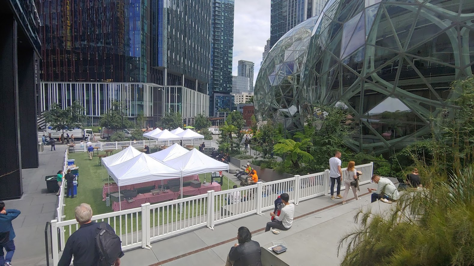 Amazon Sphere’s are the landmarks that define its headquarters