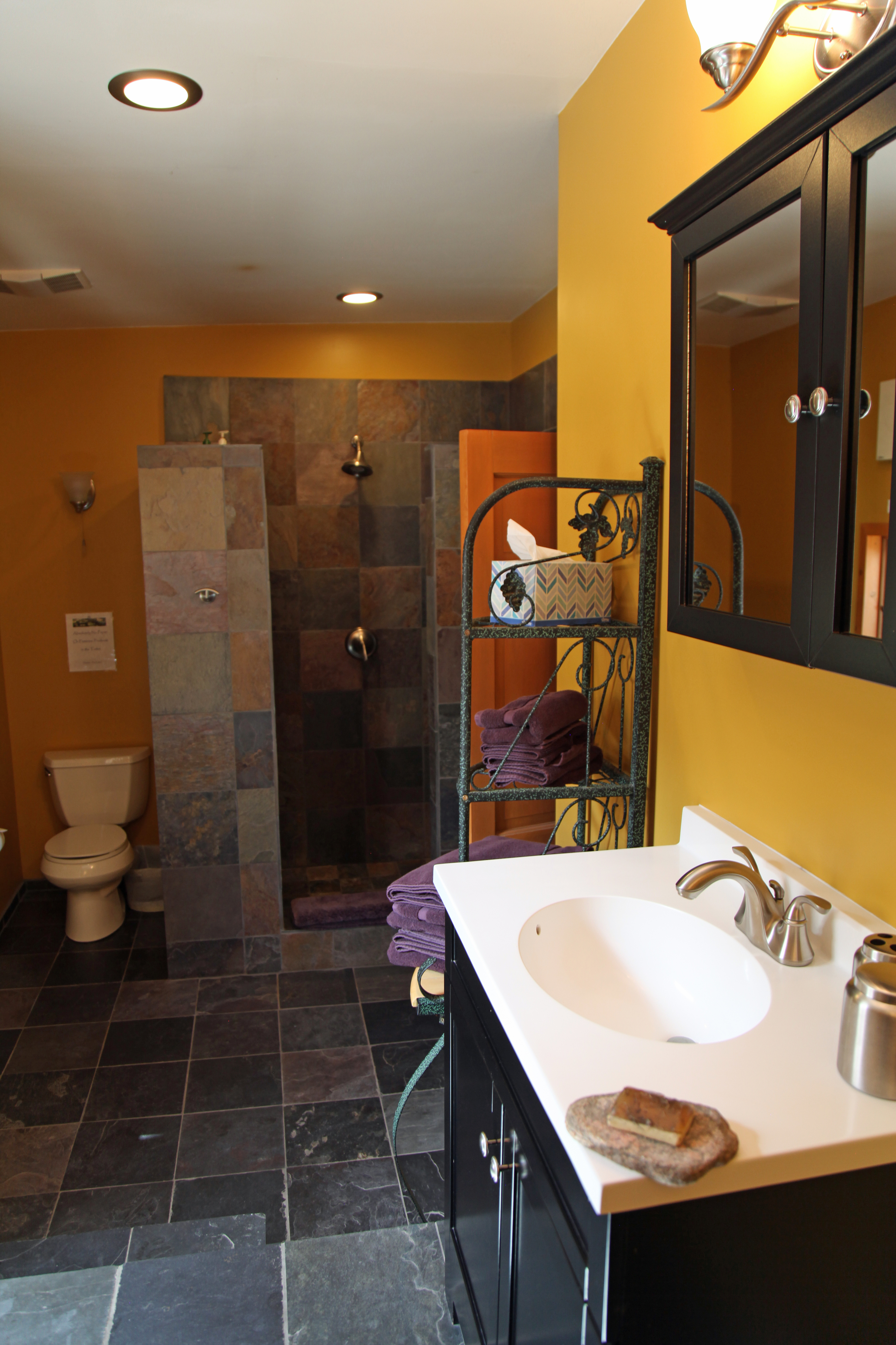 Lotus Suite Bath