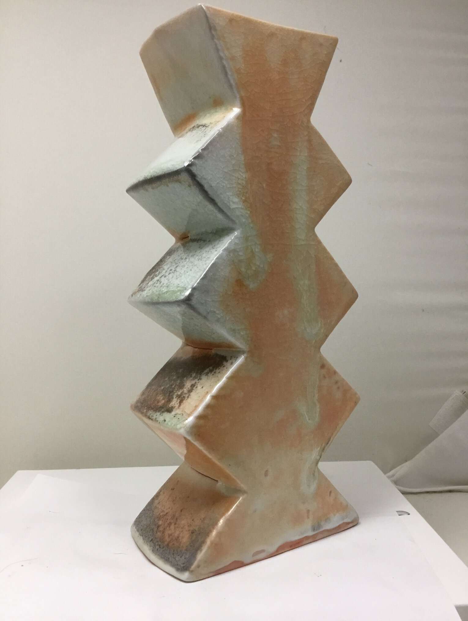 Zig Zag Vase 2.jpg