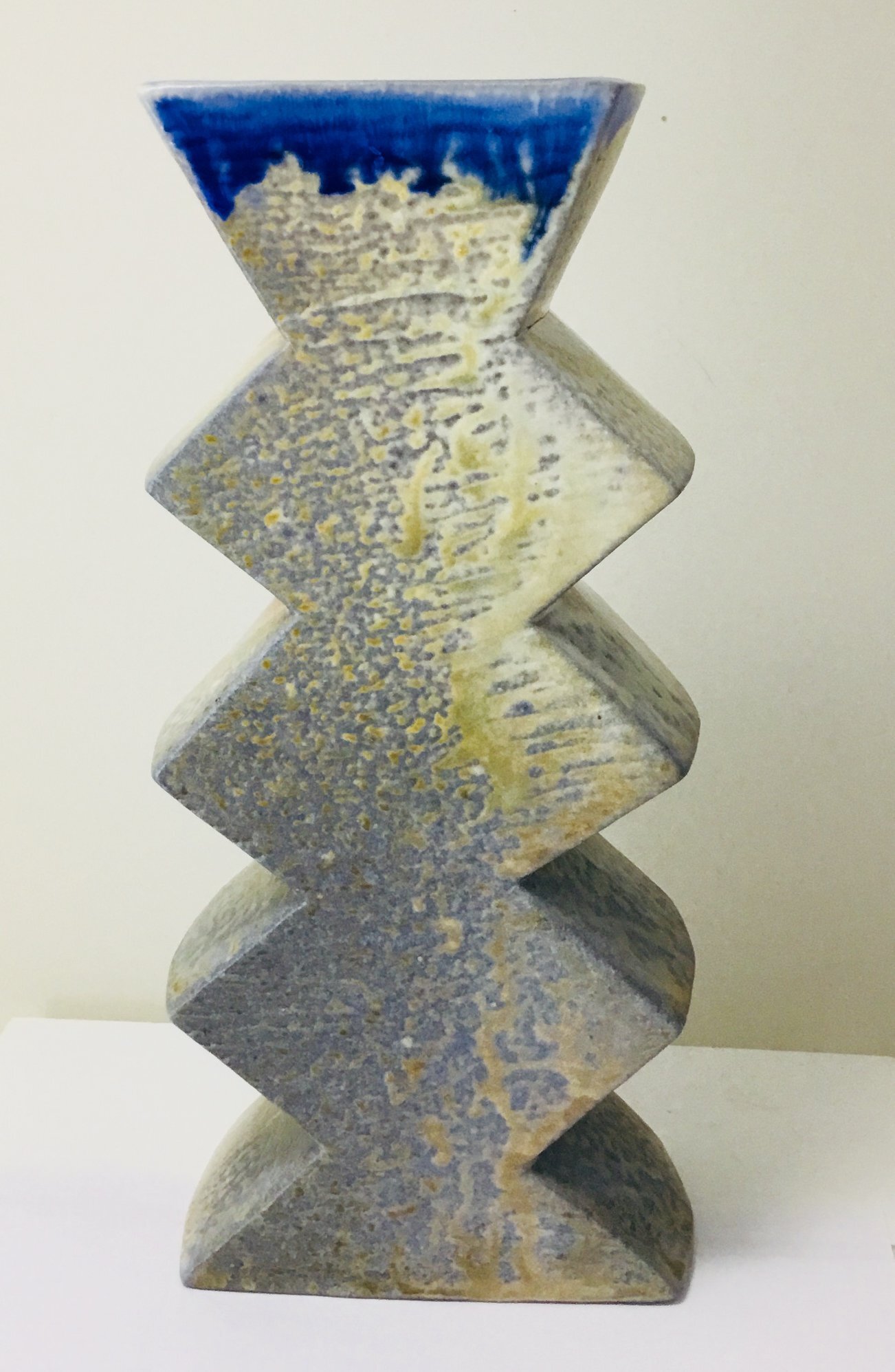 Zig Zag Vase.jpg