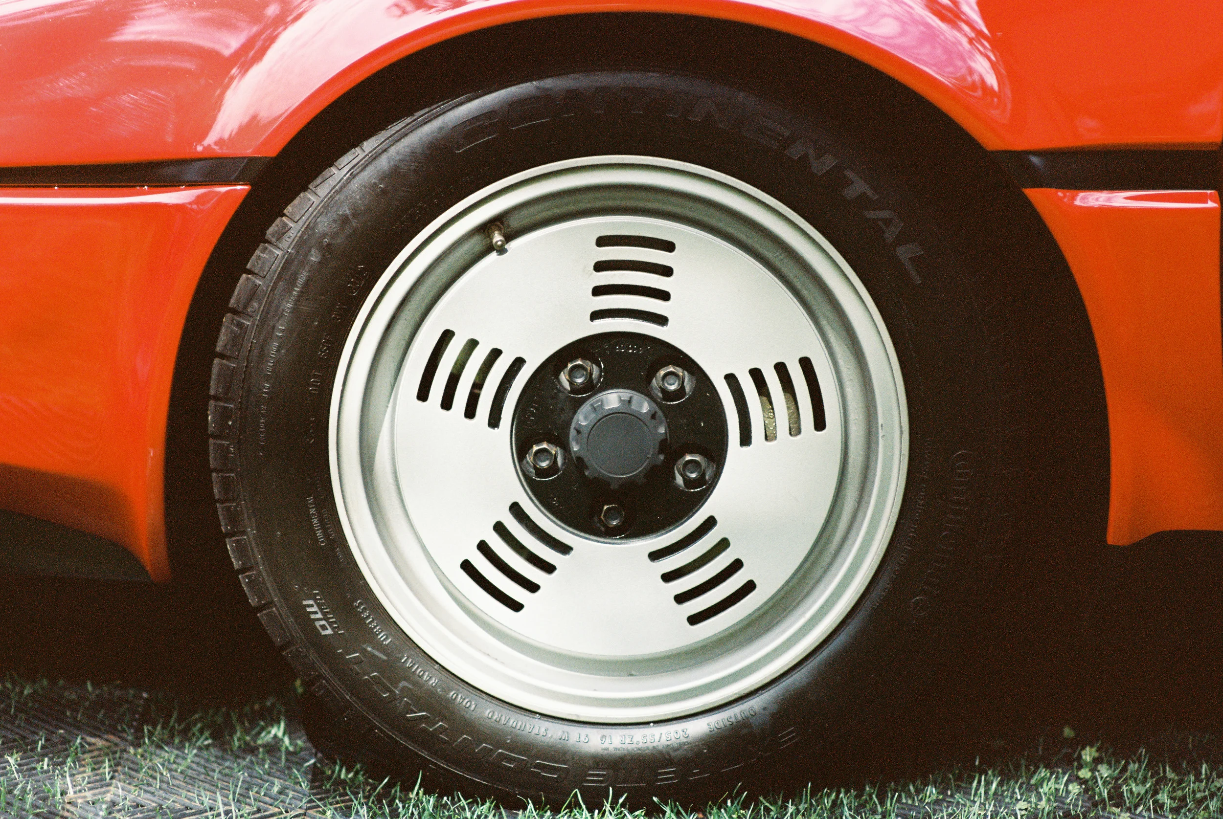 DD10162Key000319-R6-047-22.jpg