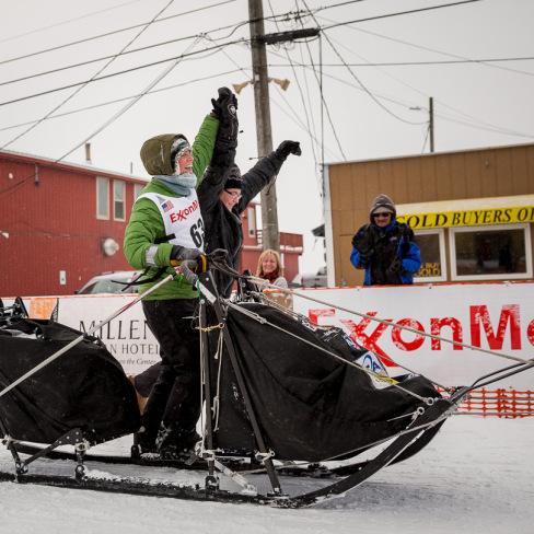 2014-03-13-iditarod-finish-kaduce-and-keith-44-1216px.jpg