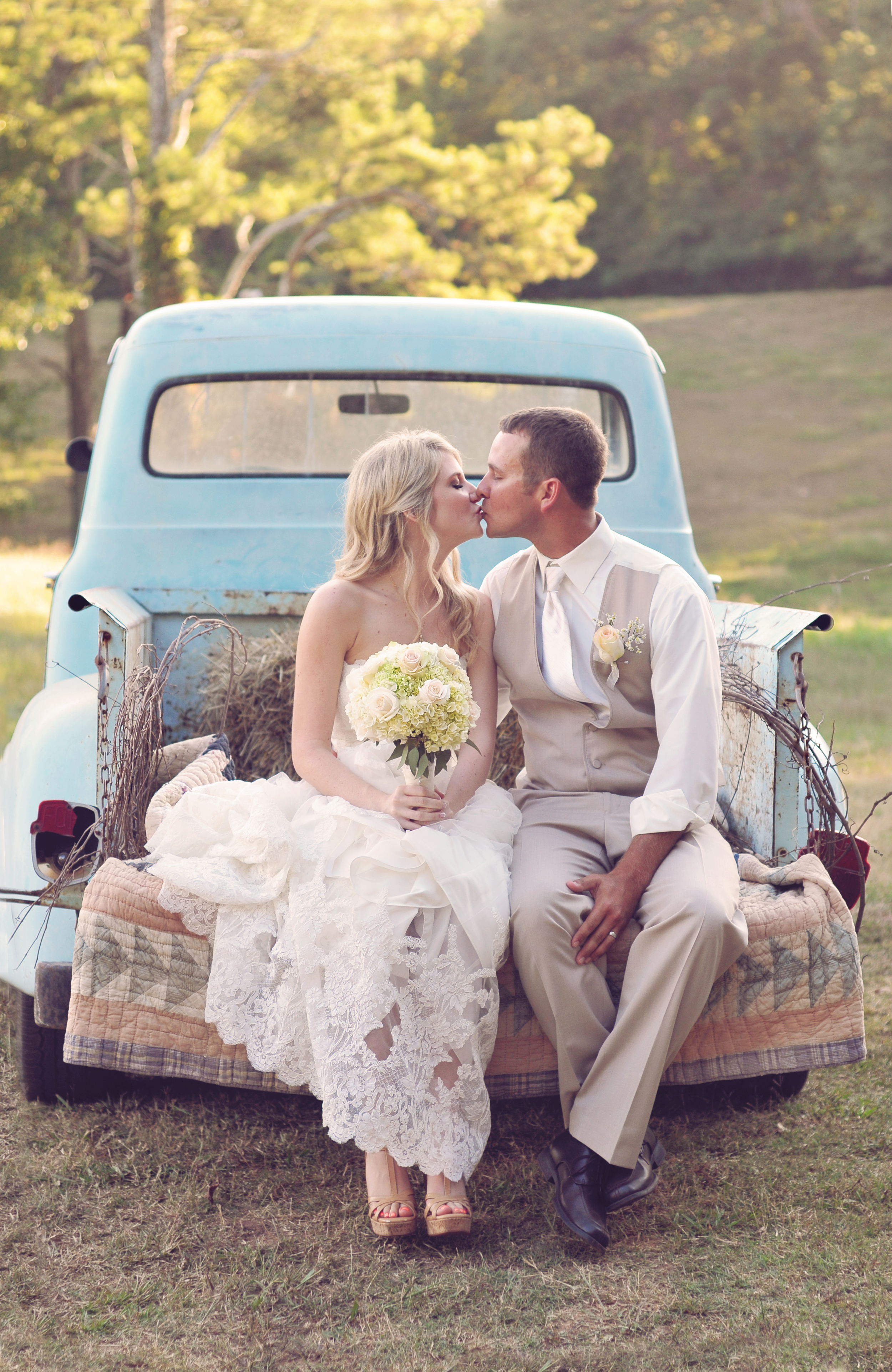 Suzy Hanzlik Photography Suzy Hanzlik Photography fine art portrait wedding photographer Douglasville, GA