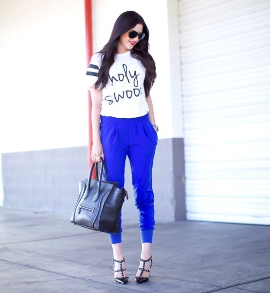Graphic Tee Holy Swoon