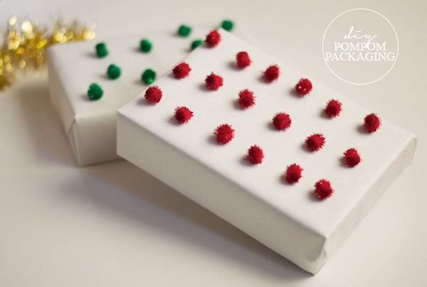 DIY Pom Pom Wrap | Popcosmo.com
