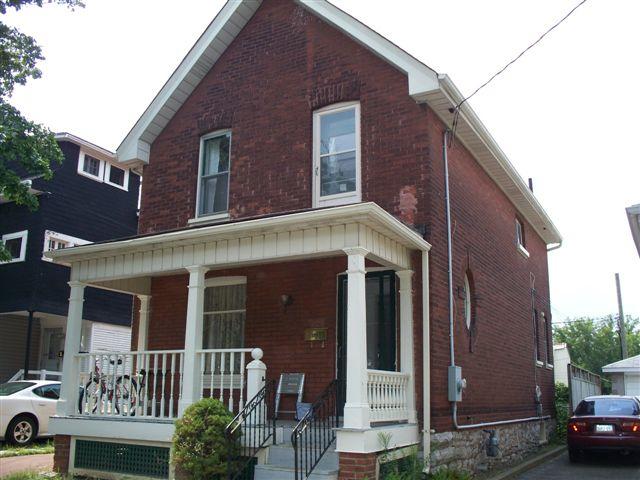 188 park av main house pic.jpg