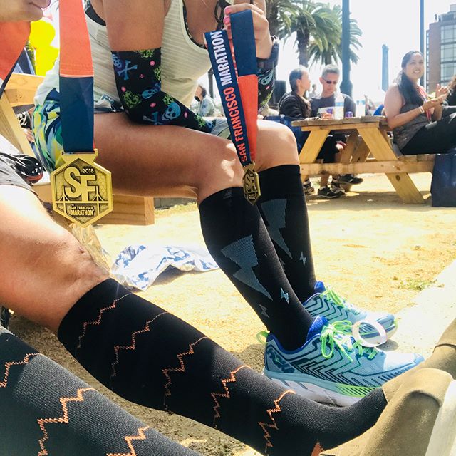 Happy #medalmonday to all the runners of the #sfmarathon and #sfhalfmarathon! I tip my hat especially to @sherunssf for earning herself a nice BQ time on her home course&mdash;doing the #concreterunners family proud!
And a salute to @benheck2020 for 