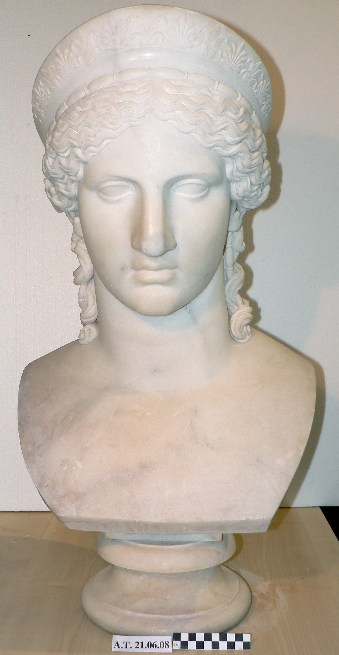 Marble bust Hera