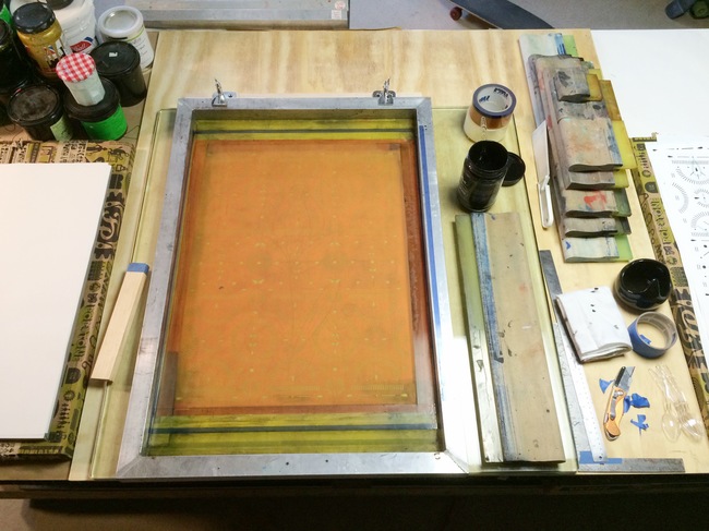 Learn How to Screen Print with a DIY Screen Printing Kit
