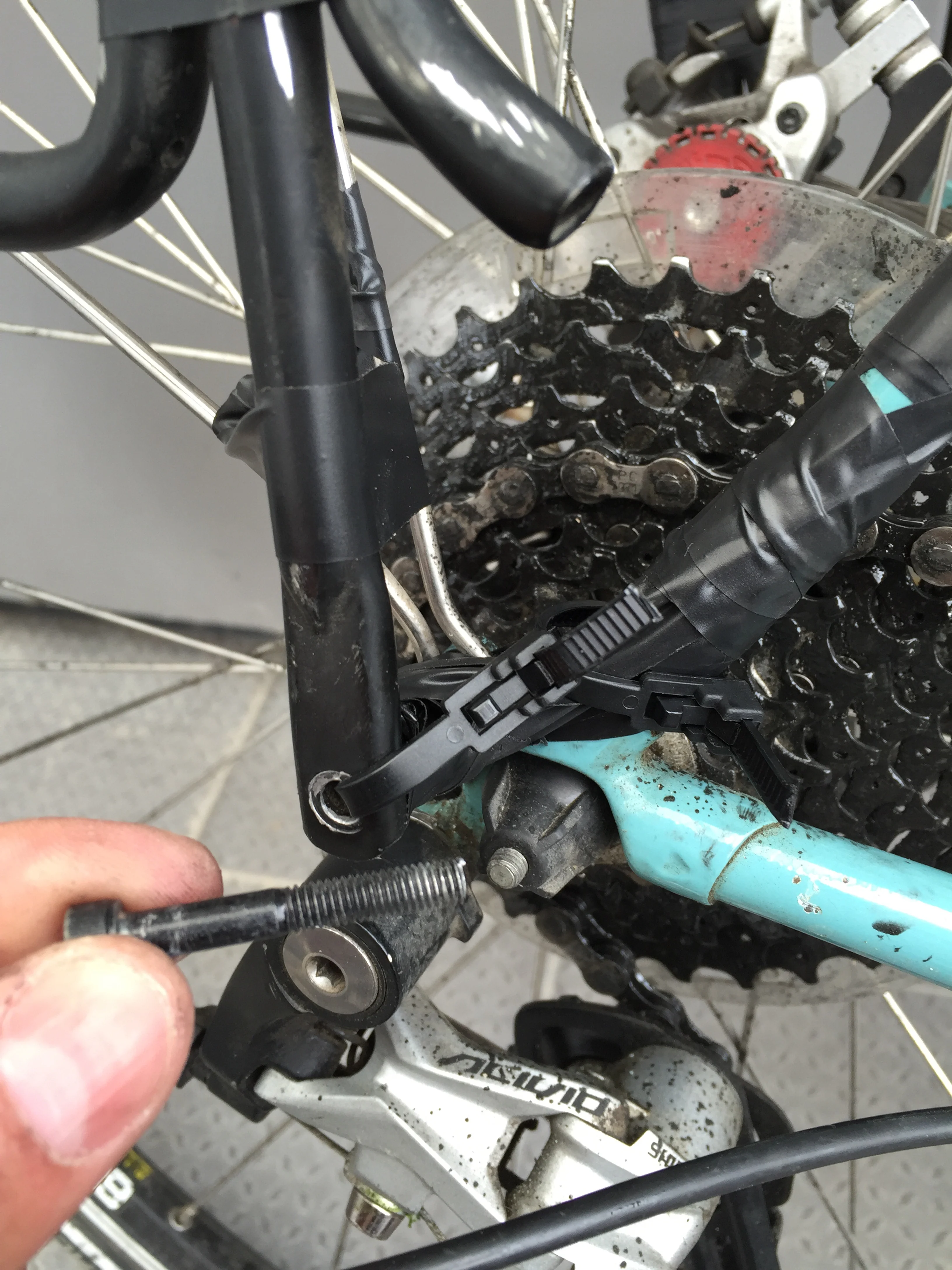 Temporary fix. I just need to get to the bike shop in Burgos.