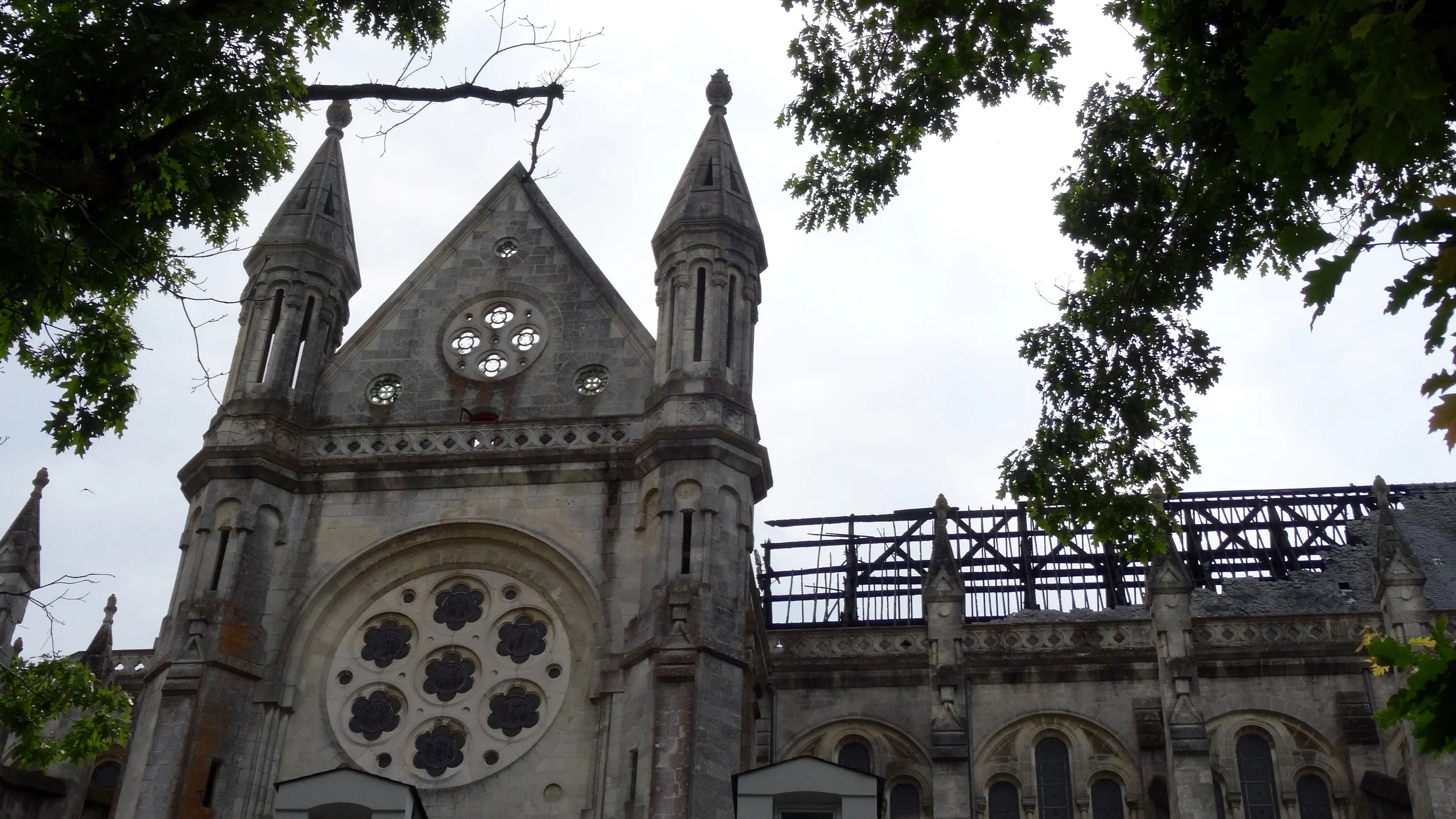 Basilique Saint-Donatien et Saint Rogatien