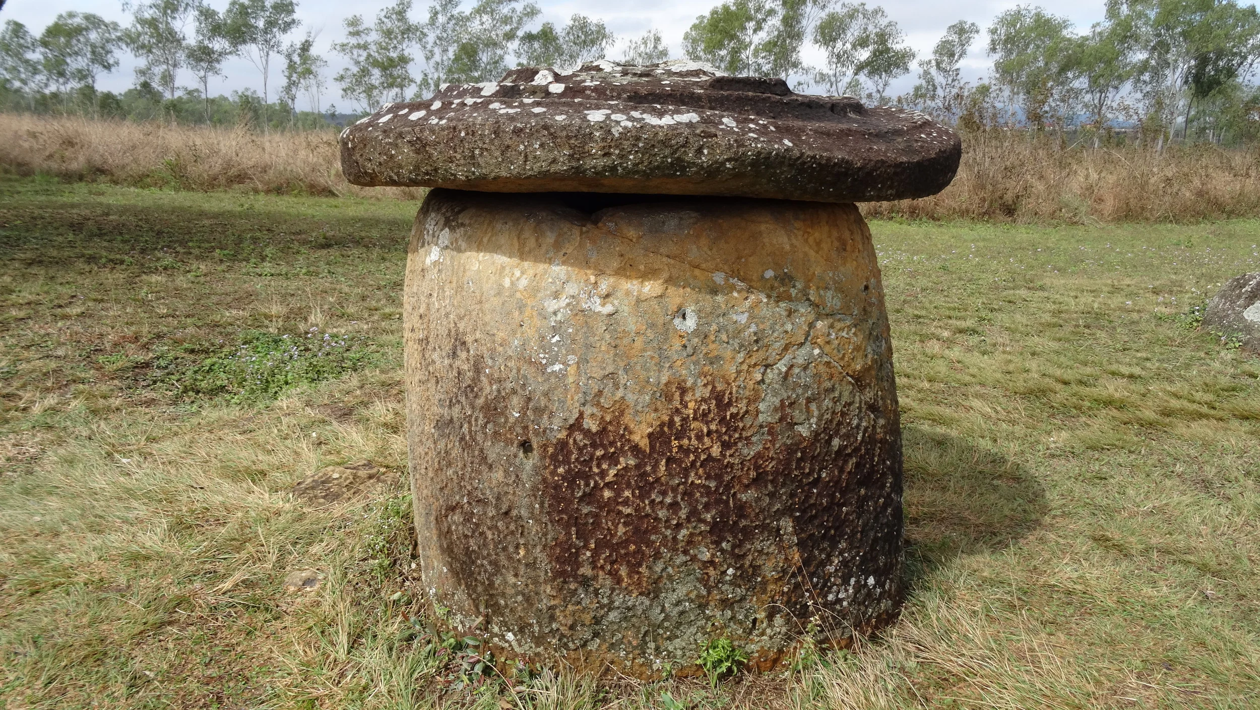 Stone jar with lid. 