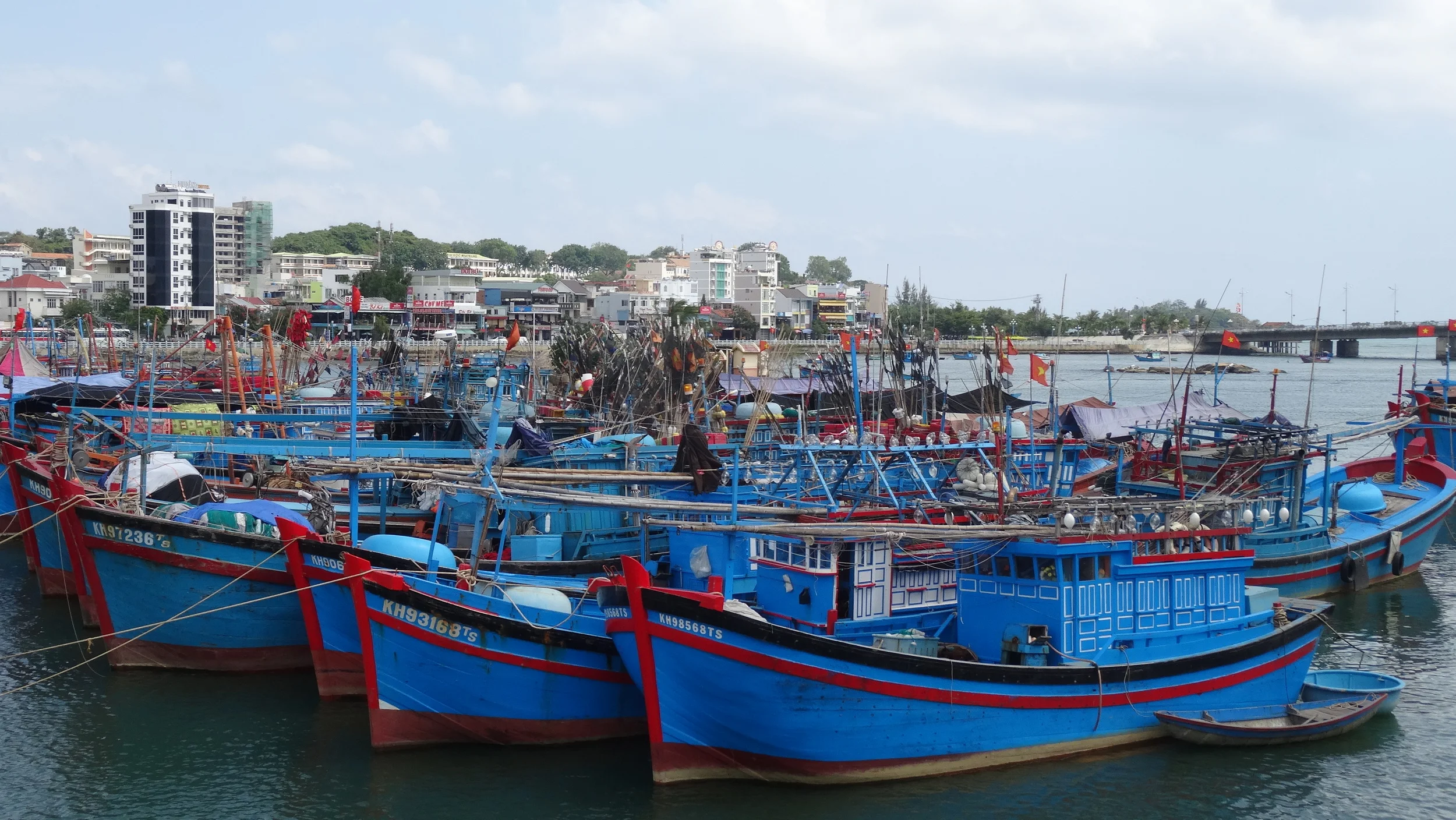 Small fishing neighborhood within Nah Trang. 