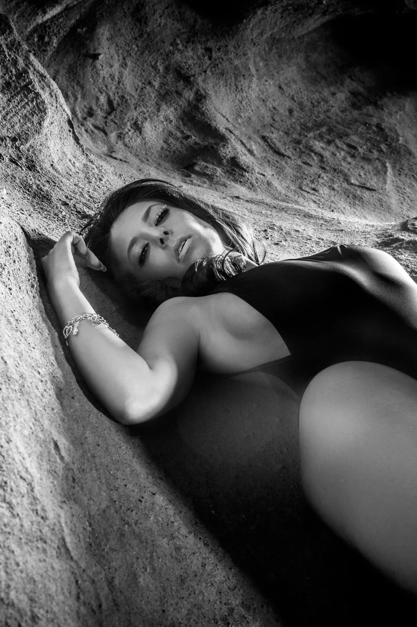  American Apparel look via Autumn Paciorek photography.&nbsp; 