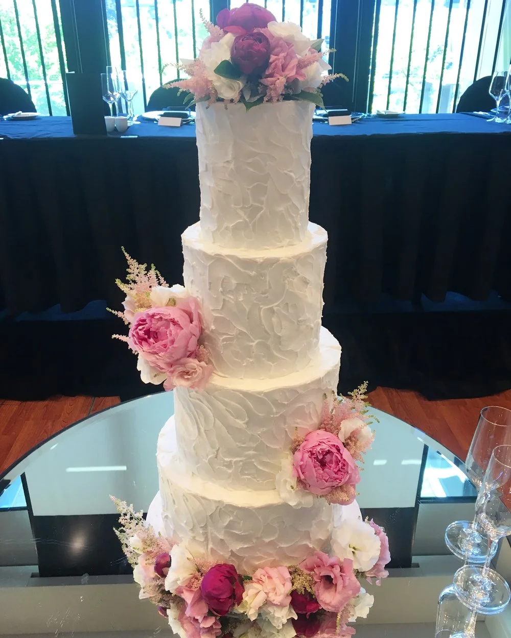 Palette Knife Buttercream with Fresh Pink Flowers