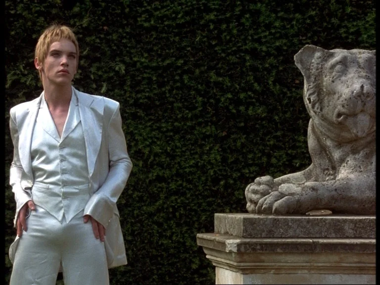 Velvet-Goldmine-0620.jpg