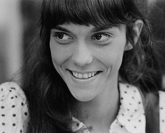 Karen Carpenter2.jpg