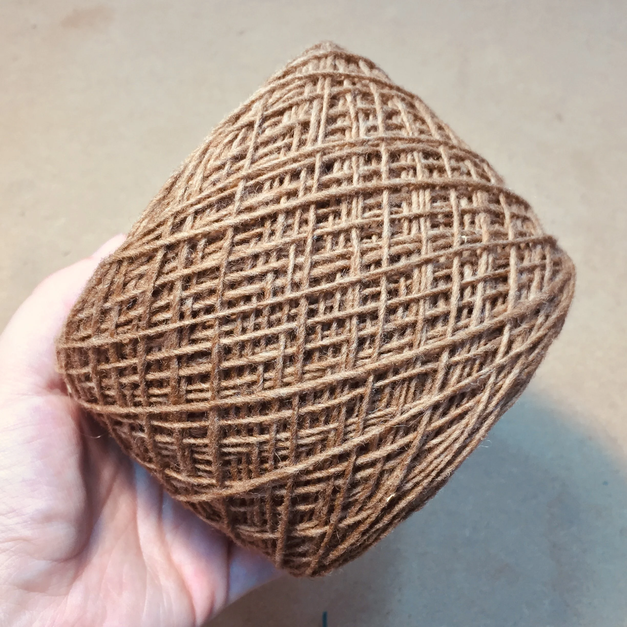 solid_color_yarn.jpg