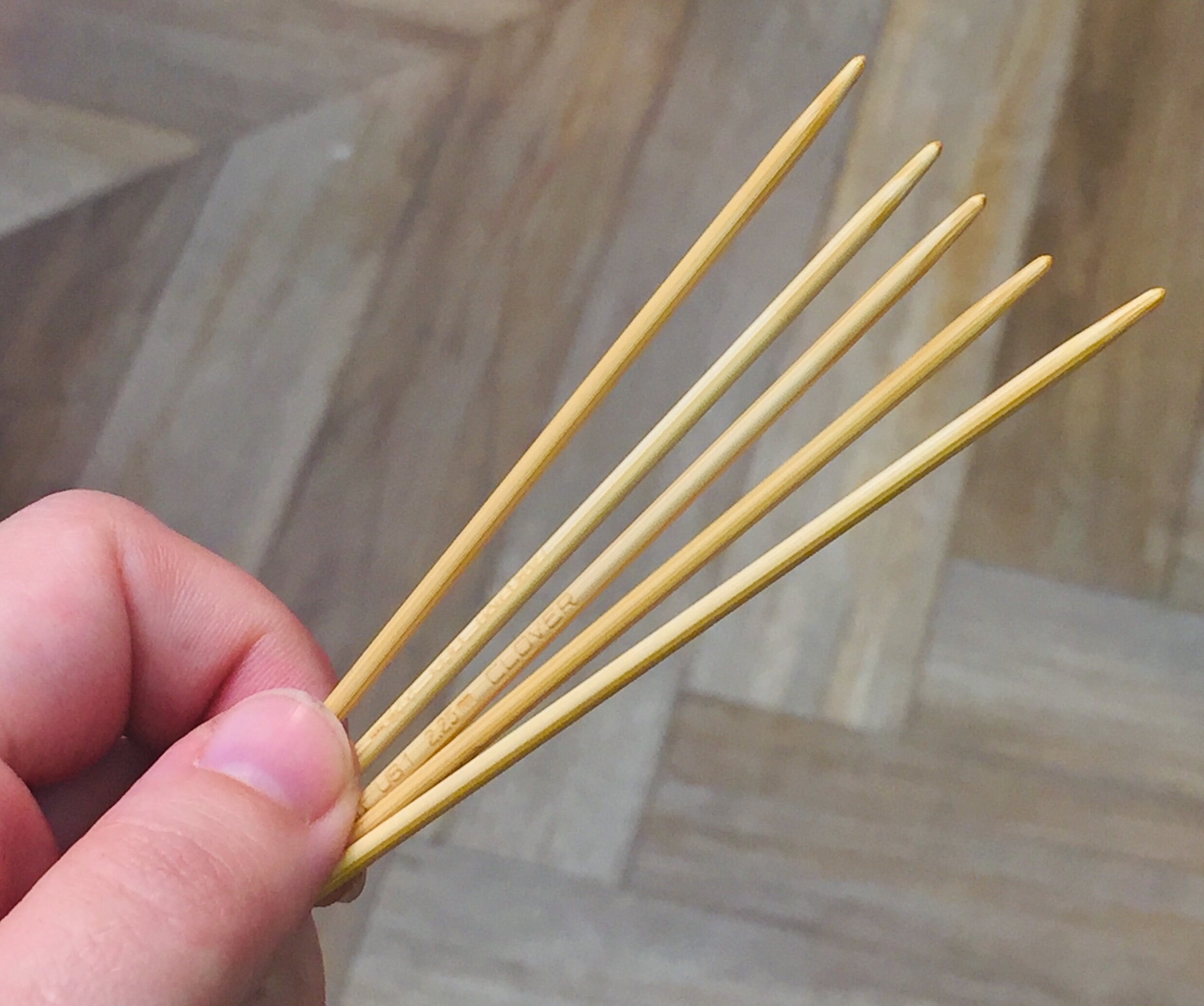 Clover Takumi Bamboo Needles in US 1, 2.25mm